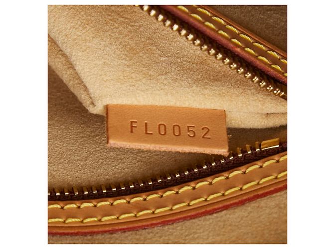 Borsa a tracolla Louis Vuitton Monogram Looping MM Marrone - vista 11