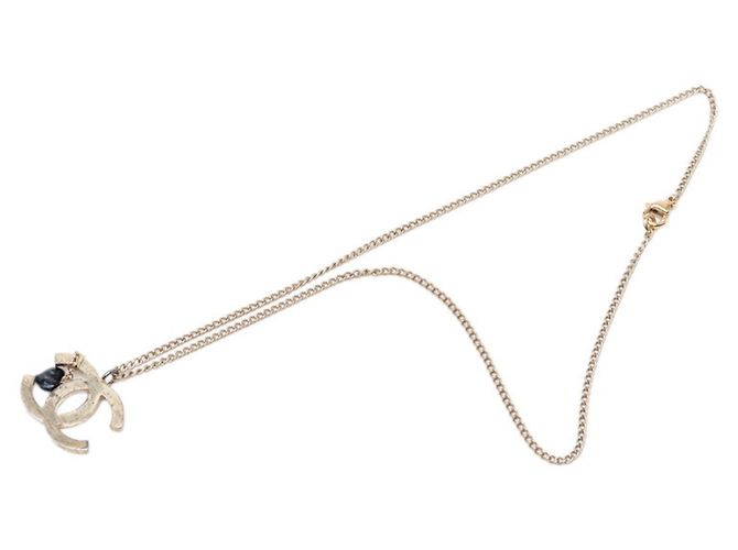 Collier pendentif cœur Chanel Coco Mark Doré - vue 3