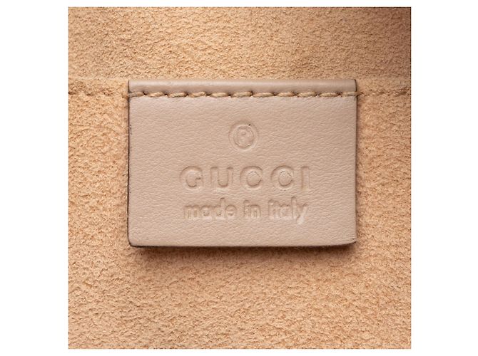 Bolso pequeño GG Marmont de piel matelassé Gucci Castaño Beige - vista 8