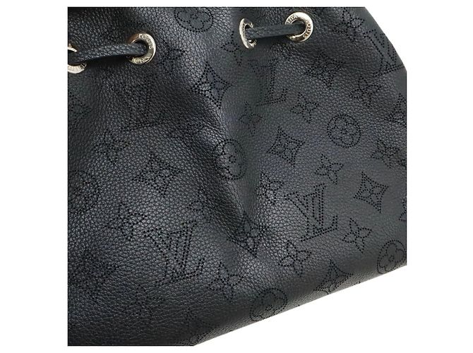 Borsa a tracolla Louis Vuitton Mahina Bella Nero - vista 9
