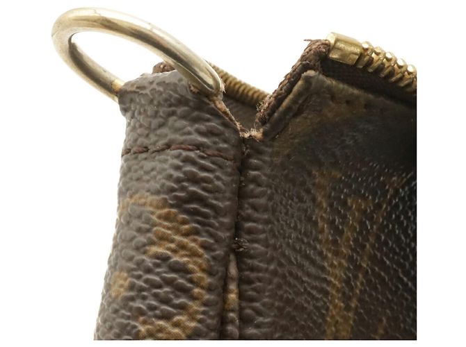 Bolsa Louis Vuitton Monogram Accessoires Marrom - vista 8