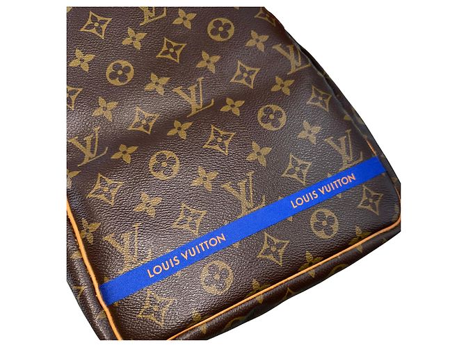 Borsa Louis Vuitton Keepall 50 Mona Lisa Arazzo Personalizzato Marrone Blu Multicolore - vista 11