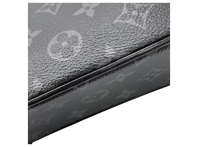 Borsa a tracolla Mini Soft Trunk Monogram Eclipse Louis Vuitton Nero - vista 6