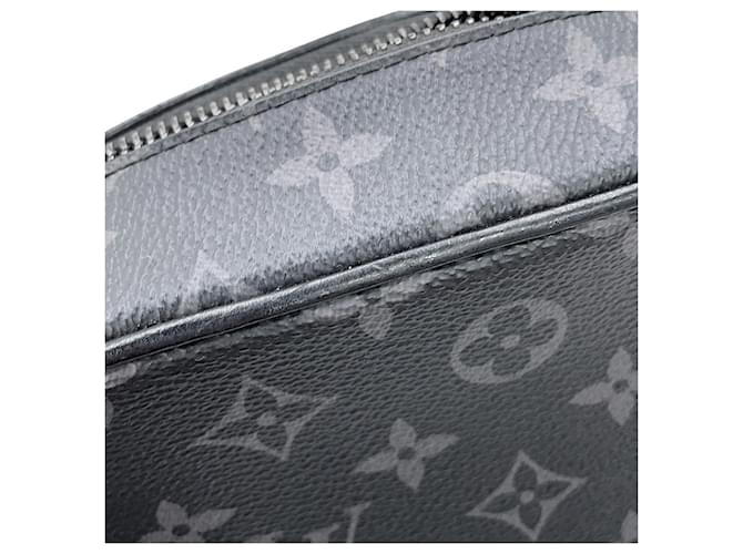 Borsa a tracolla Mini Soft Trunk Monogram Eclipse Louis Vuitton Nero - vista 8