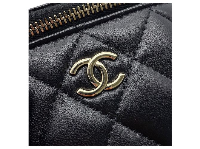 Borsa a tracolla con catena Chanel Small Vanity Case Nero - vista 9