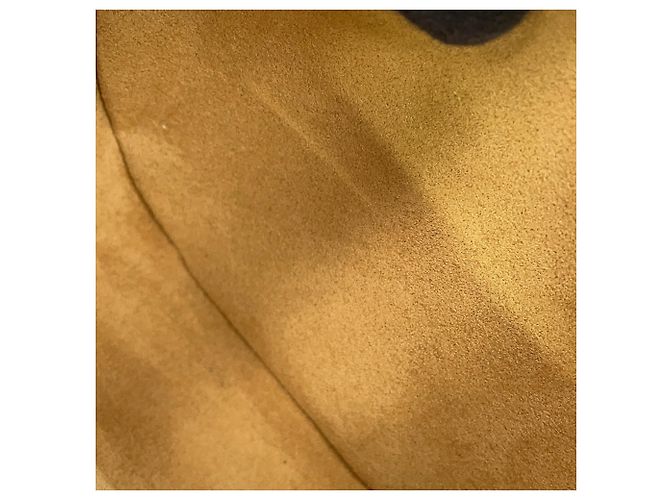Borsa a tracolla Louis Vuitton Monogram Boite Chapeau Souple PM Marrone - vista 7