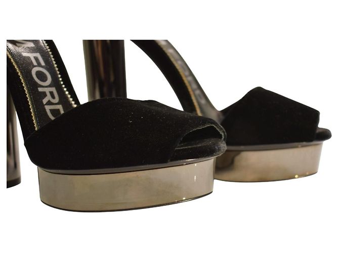 Tom Ford Sandales à plateforme en velours noir et métal Gunmetal EU 37 - vue 17