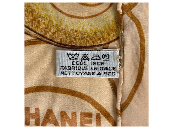 Chanel Seidentuch mit Coco Mark Logo Mehrfarben Beige - Ansicht 2