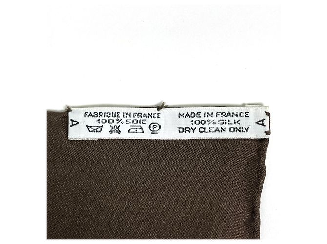 Hermès Carré 90 Festival Seidentuch Braun Mehrfarben - Ansicht 2
