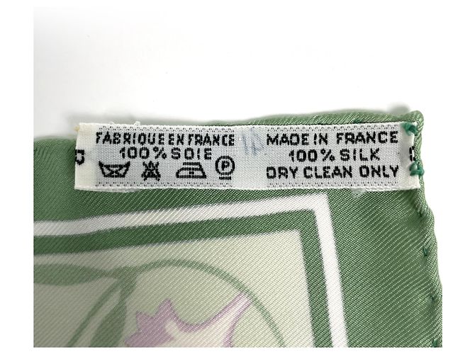 Hermès Foulard Hermes Carre 90 OEillets Sauvages Multicolore Verde chiaro - vista 2