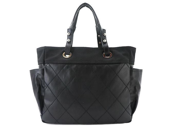 Timeless Borsa a mano Chanel Paris Biarritz GM Tote Nero - vista 3