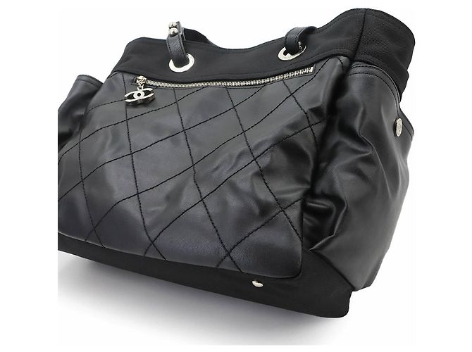 Timeless Borsa Tote Chanel Paris Biarritz GM Nero - vista 9