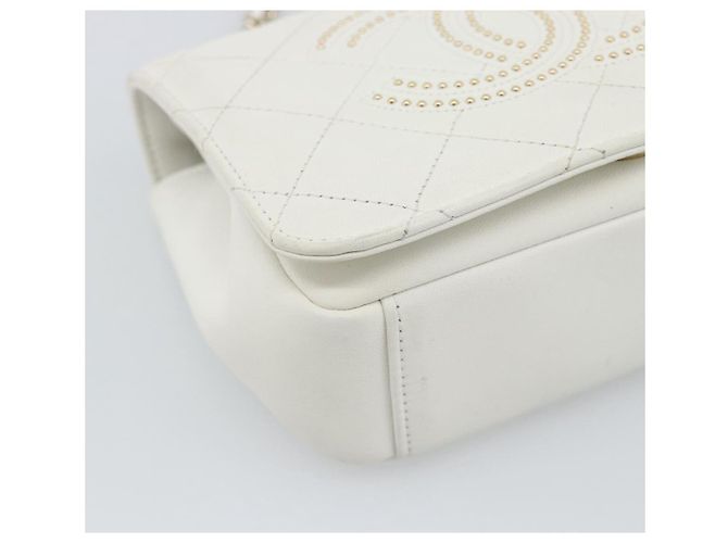 Borsa a tracolla CHANEL Matelasse con catena in pelle d'agnello 2way White Gold CC Auth 193425SAM Bianco D'oro - vista 15