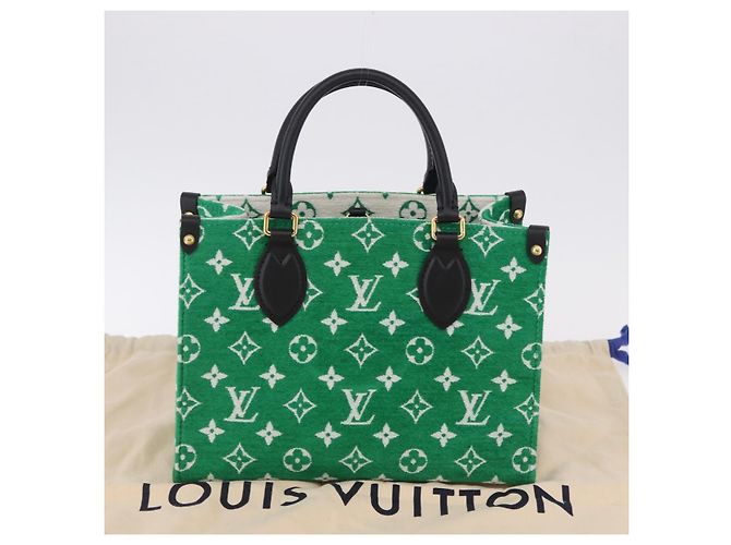 LOUIS VUITTON Monogram Jacquard Velvet On The Go PM Green M46216 Auth 193752SAM Verde - vista 12