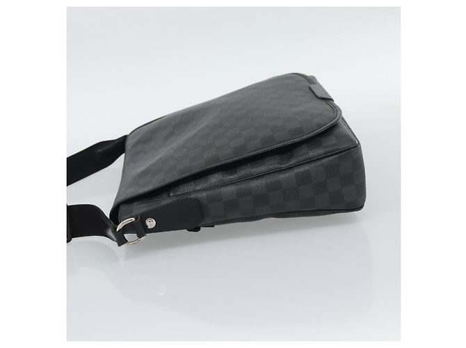 LOUIS VUITTON Damier Grafitte Daniel MM Shoulder Bag N58029 LV Auth BA14689 Damier ebene - vista 3