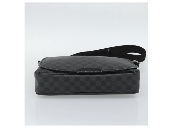 LOUIS VUITTON Damier Grafitte Daniel MM Shoulder Bag N58029 LV Auth BA14689 Damier ebene - vista 5