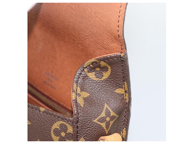 LOUIS VUITTON Monogram Saint Cloud MM Shoulder Bag M51243 LV Auth 194772 Monogramma - vista 20