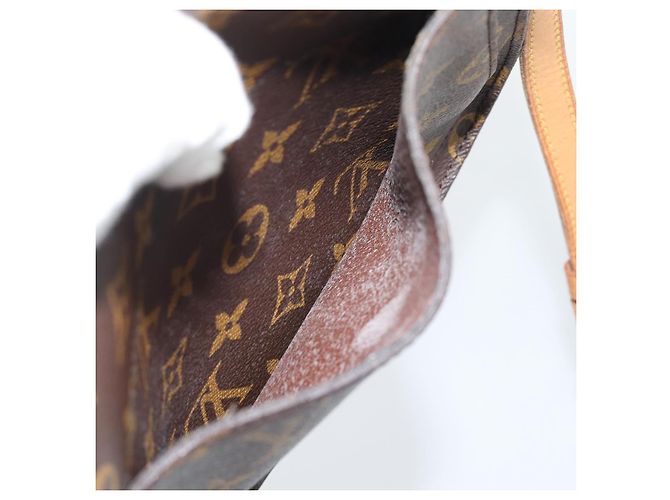 LOUIS VUITTON Monogram Saint Cloud MM Shoulder Bag M51243 LV Auth 194772 Monogramma - vista 25