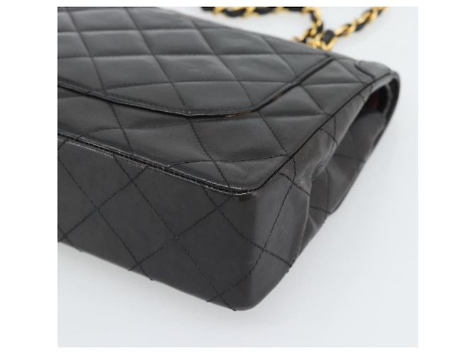 Borsa a catena CHANEL Matelassé in pelle d'agnello Paris Limited Nero Oro CC Auth 194926SAM D'oro - vista 16