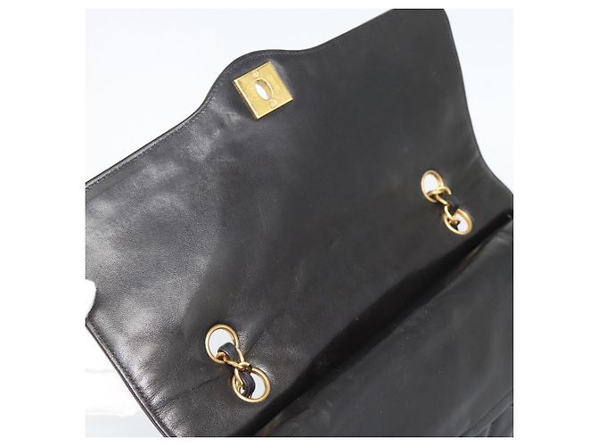 Borsa a catena CHANEL Matelassé in pelle d'agnello Paris Limited Nero Oro CC Auth 194926SAM D'oro - vista 19