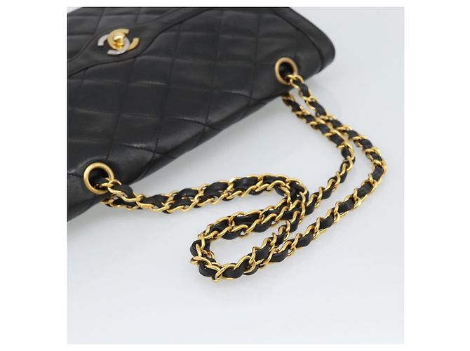 Borsa a catena CHANEL Matelassé in pelle d'agnello Paris Limited Nero Oro CC Auth 194926SAM D'oro - vista 7