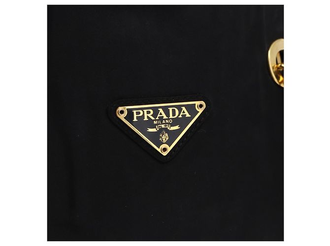 Borsa a Tracolla con Catena PRADA Nylon Nero Tono Oro Auth 194116 - vista 17
