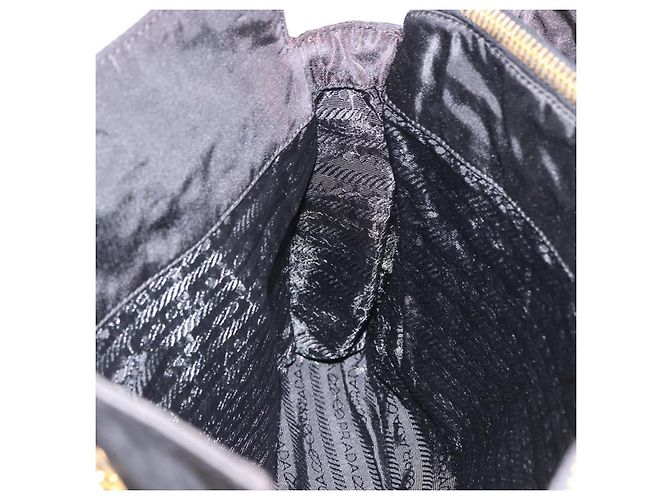 Borsa a Tracolla con Catena PRADA Nylon Nero Tono Oro Auth 194116 - vista 21