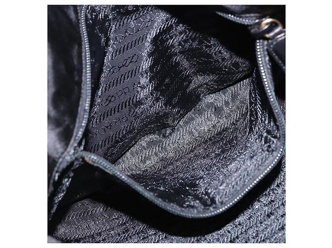 Borsa a Tracolla con Catena PRADA Nylon Nero Tono Oro Auth 194116 - vista 26