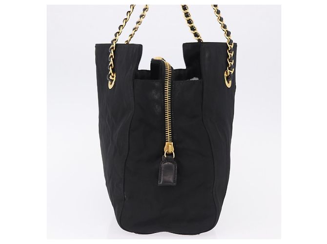Borsa a Tracolla con Catena PRADA Nylon Nero Tono Oro Auth 194116 - vista 4