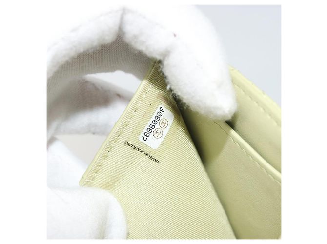 Portafoglio CHANEL Matelasse 2.55 in pelle d'agnello verde e oro CC Auth 193593A D'oro - vista 10