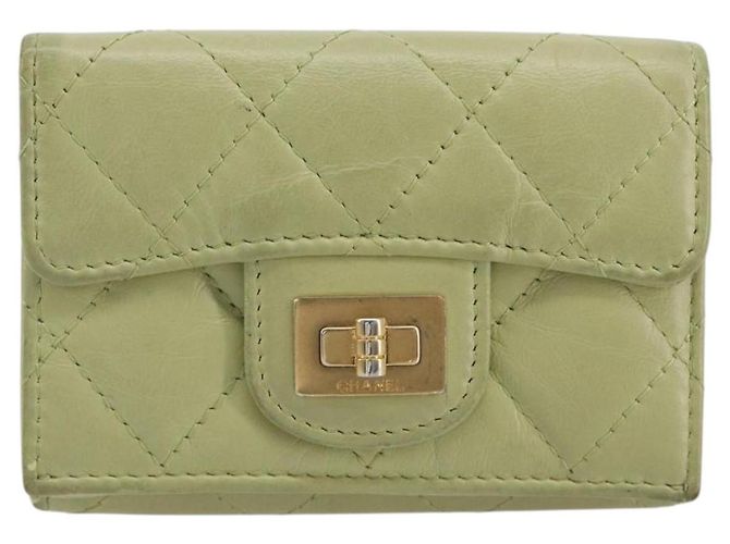 Portafoglio CHANEL Matelasse 2.55 in pelle d'agnello verde e oro CC Auth 193593A D'oro - vista 13