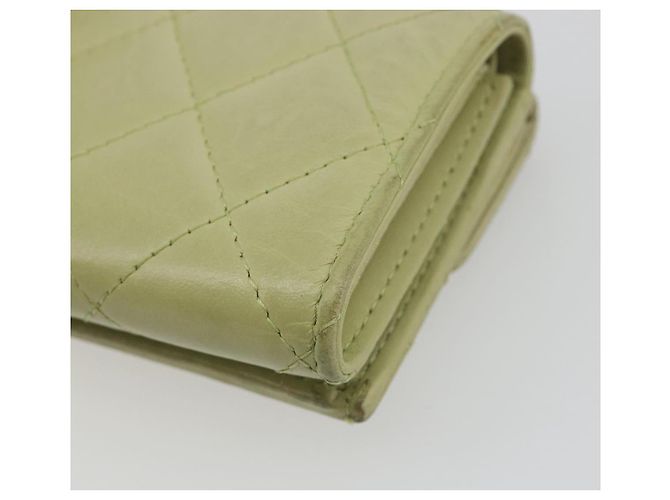 Portafoglio CHANEL Matelasse 2.55 in pelle d'agnello verde e oro CC Auth 193593A D'oro - vista 16