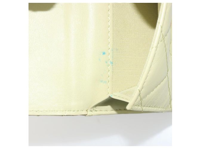 Portafoglio CHANEL Matelasse 2.55 in pelle d'agnello verde e oro CC Auth 193593A D'oro - vista 8
