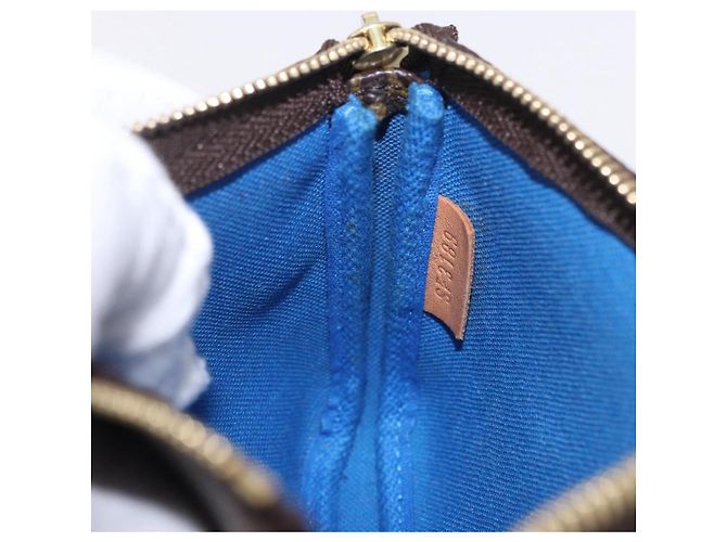 LOUIS VUITTON Monogram Vivienne Mini Pochette Accessoires M68489 Auth 195558M Monograma - vista 20