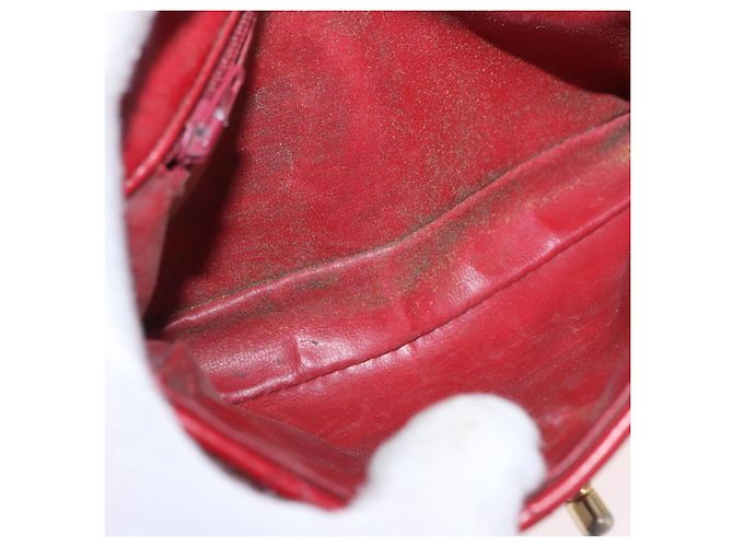 Borsa vita CHANEL Matelasse in pelle d'agnello rossa e oro CC Auth BA14212 Rosso D'oro - vista 11