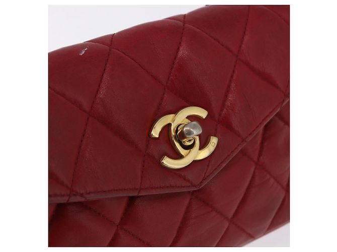 Borsa vita CHANEL Matelasse in pelle d'agnello rossa e oro CC Auth BA14212 Rosso D'oro - vista 17
