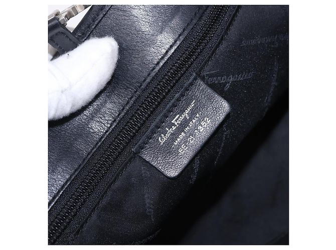 Borsa Salvatore Ferragamo in pelle nera e argento autentica ka5488 Nero - vista 12