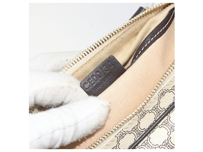 Céline Borsa a mano CELINE Macadam Canvas PVC Leather Ivory Gold Auth 191981A D'oro Crudo - vista 12
