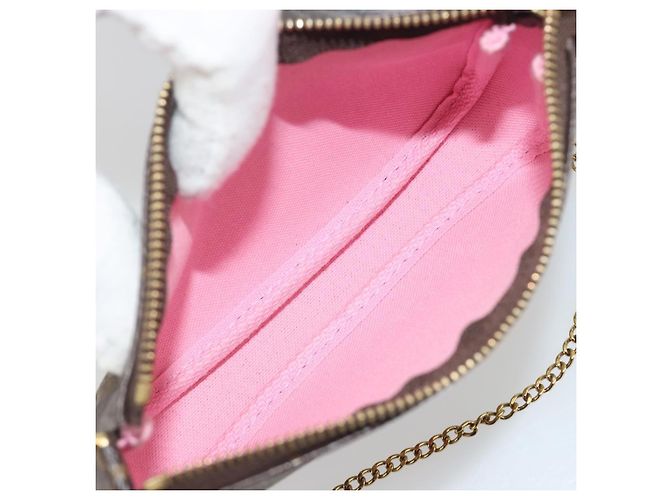 LOUIS VUITTON Vivienne Mini Pochette Accessoires Pouch M81760 LV Auth 193793M Monogram - view 11