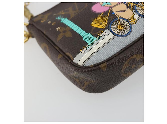 LOUIS VUITTON Vivienne Mini Pochette Accessoires Pouch M81760 LV Auth 193793M Monogram - view 14
