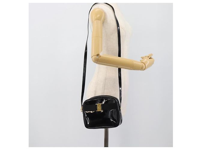 Borsa a Tracolla Salvatore Ferragamo Vala Vernice Nera Tono Oro Auth BA14727 Nero - vista 20