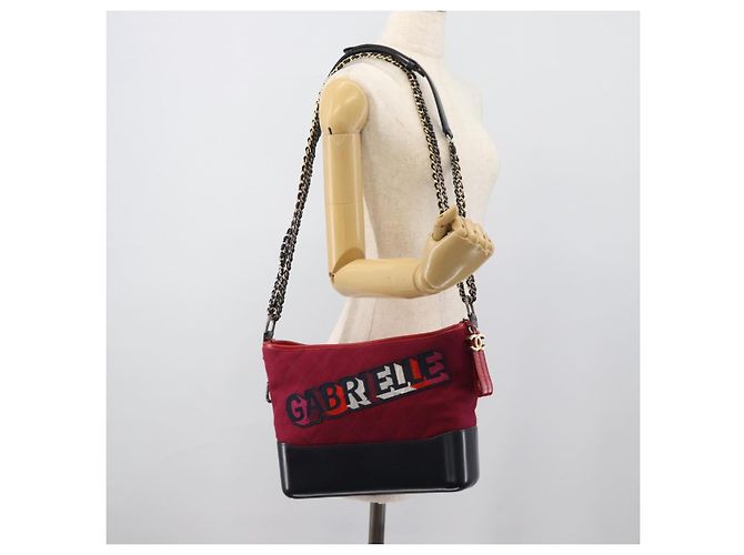 Borsa a tracolla con catena CHANEL Gabrielle de Chanel Matelasse Canvas Rosso Auth ka5504M Nero - vista 24