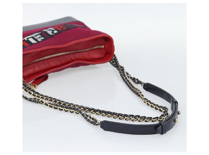 Borsa a tracolla con catena CHANEL Gabrielle de Chanel Matelasse Canvas Rosso Auth ka5504M Nero - vista 7