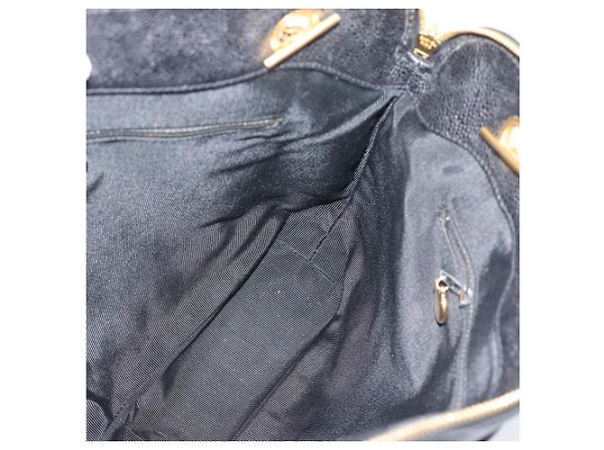 Borsa Tote CHANEL Triple Coco Chain in pelle Caviar Nero e Oro CC Auth 194844V D'oro - vista 18