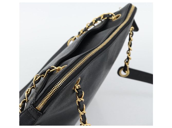 Borsa Tote CHANEL Triple Coco Chain in pelle Caviar Nero e Oro CC Auth 194844V D'oro - vista 6