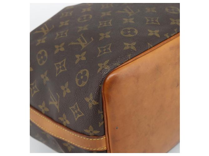 LOUIS VUITTON Monogram Petit Noe Shoulder Bag M42226 LV Auth 195303A Monogramma - vista 16