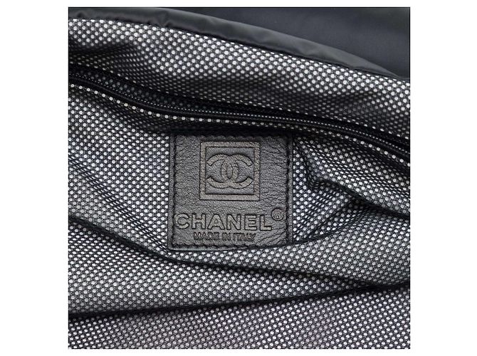 Borsa da viaggio Chanel CC Nylon Sport Line Nera Nero - vista 5
