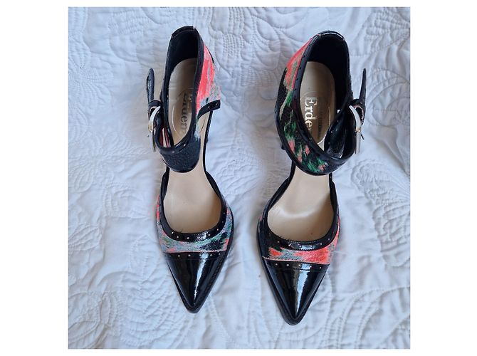 Escarpins Erdem cuir verni noir et imprimé floral Rouge Vert Gris - vue 2