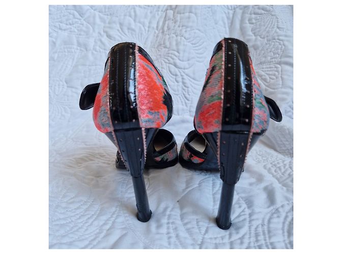 Escarpins Erdem cuir verni noir et imprimé floral Rouge Vert Gris - vue 5