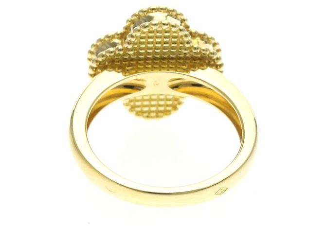 Anello Vintage Alhambra Van Cleef & Arpels - vista 3